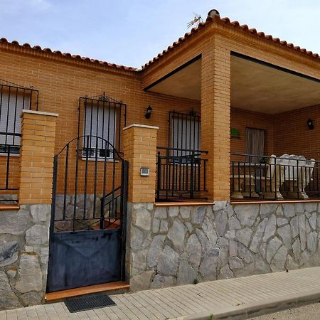 Villa Pozo Hondo Villamuelas Exterior foto